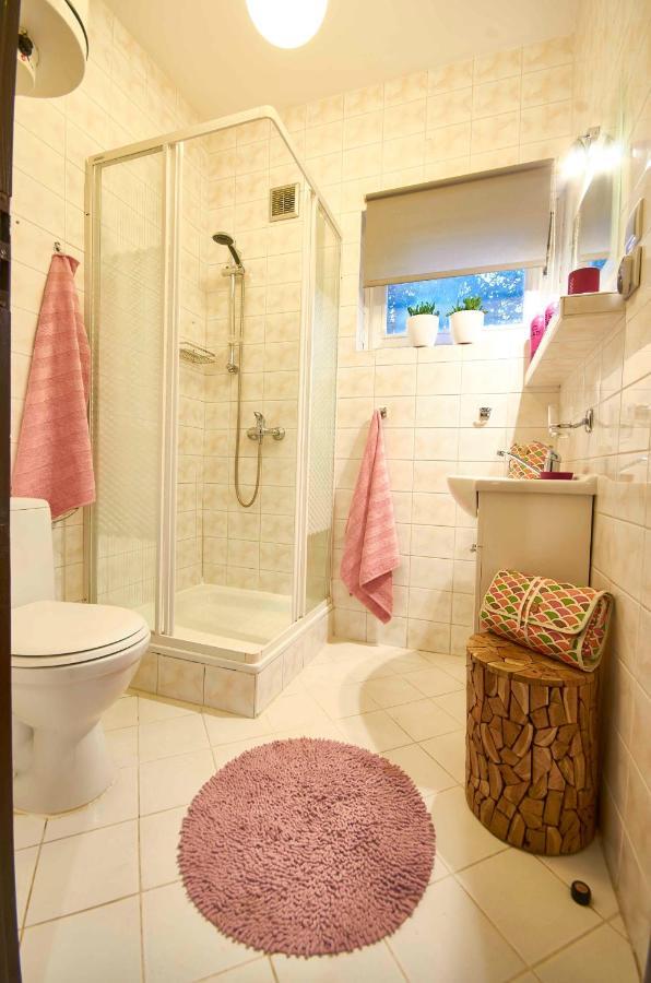 Arenda Apartamenty&Domki Caloroczne Серакув Экстерьер фото