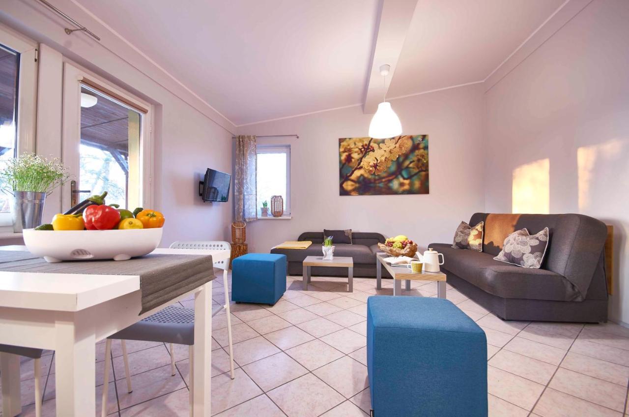 Arenda Apartamenty&Domki Caloroczne Серакув Экстерьер фото