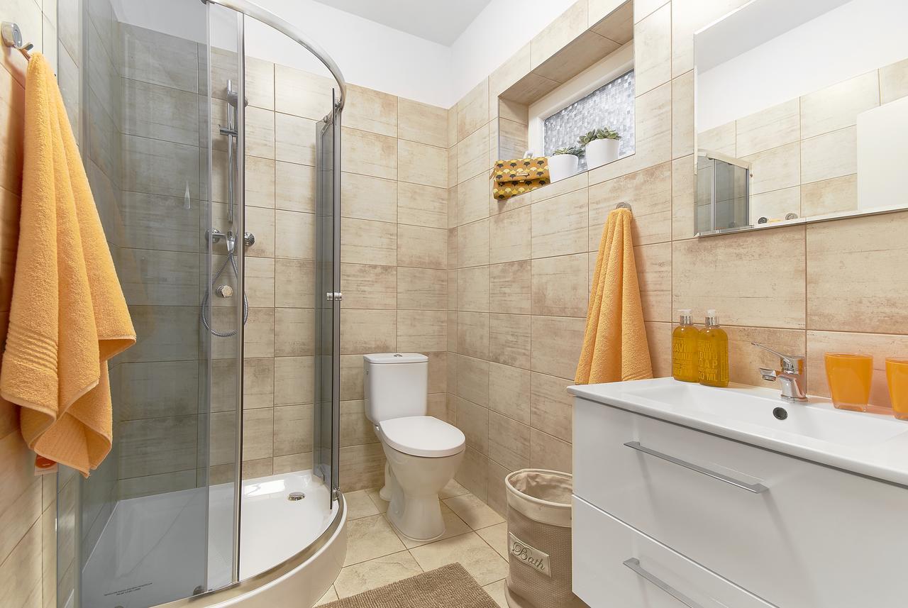 Arenda Apartamenty&Domki Caloroczne Серакув Экстерьер фото